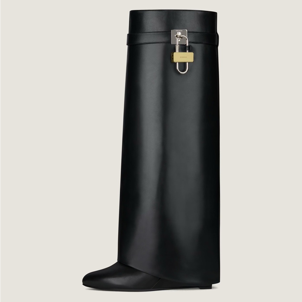 Shark Boots In Black Leather